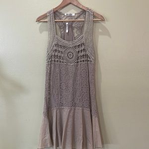 Anthropologie MONORENO   Razor Back Lace Dress, Large Mini Taupe Crochet Ruffle